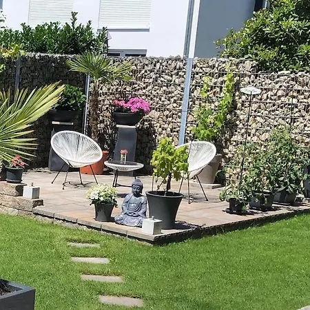 Melli's Seenahe Apartman